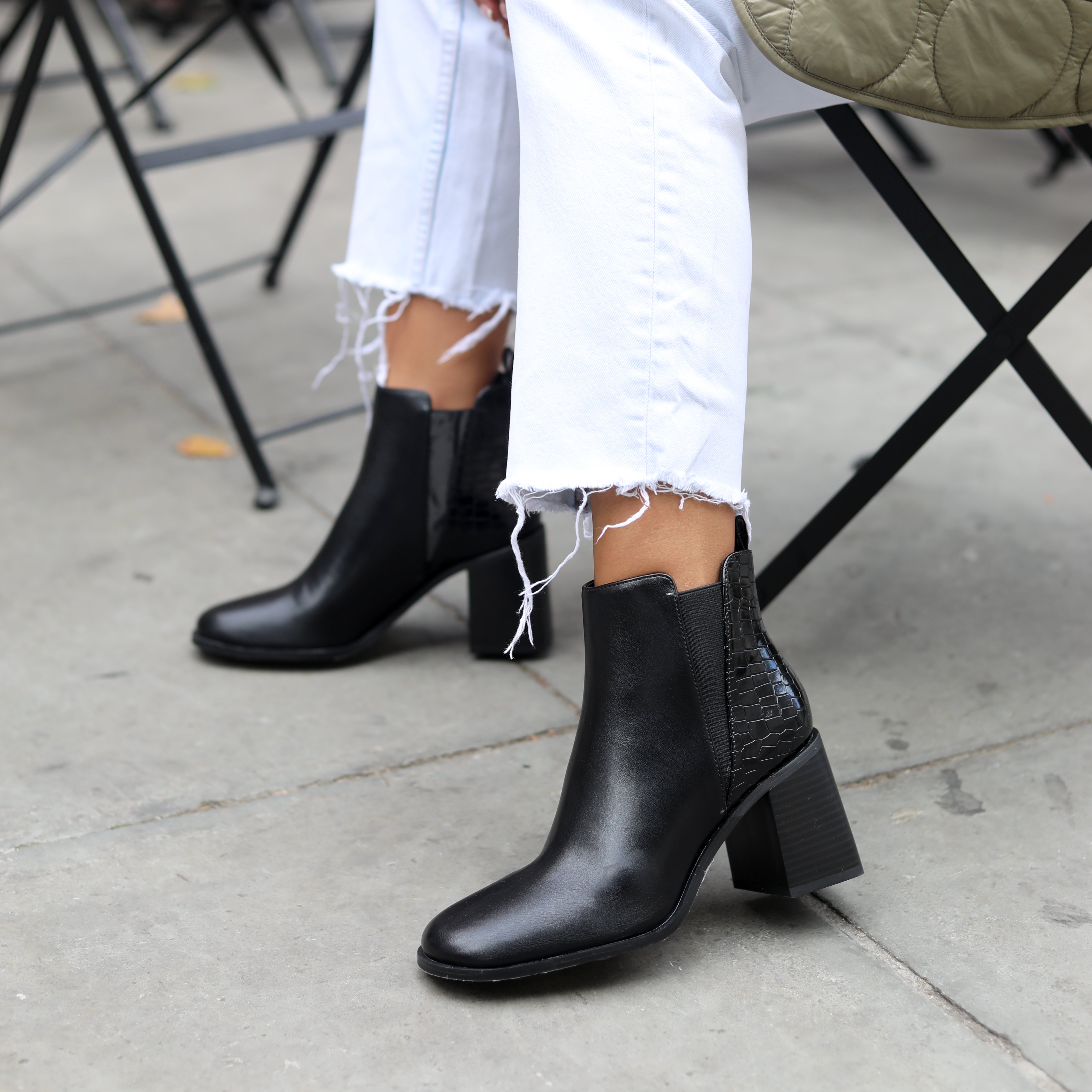 Comfortable & Durable Winter Boots – Perfect for Cold Weather